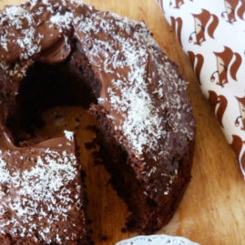 Bundt cake au chocolat, noix de coco et pommes de terre DÉLICATESSE®